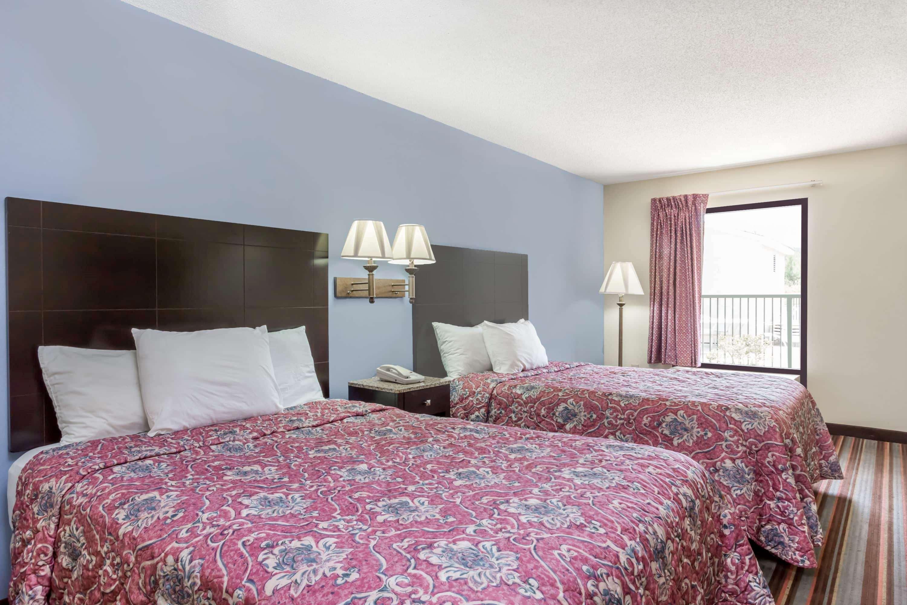 Days Inn By Wyndham סנפורד מראה חיצוני תמונה